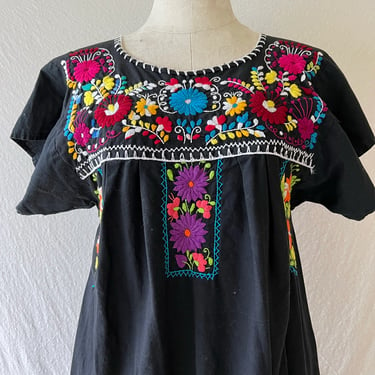Vintage Oaxacan Dress / Black with Colorful Embroidery Size M / L 