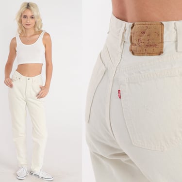 Off-White Levis Jeans 80s Mom Jeans High Waisted Rise Tapered Slim Leg Skinny Retro USA Made Levi Strauss Denim Pants Vintage 1990s Small 26 