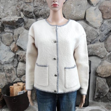 WOOLRICH Button Up Wool Coat Vintage 100% Wool Knit Cardigan Long Sleeve Cream Sweater with Gray Trim Small Wool Jacket Women's Outerwear 