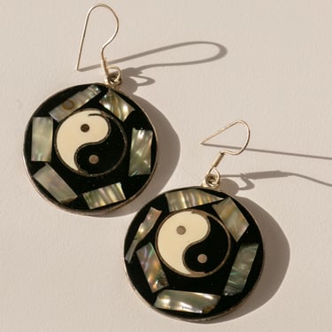 Vintage Earrings Sterling Silver Dangle Mother of Pearl Ying Yang 