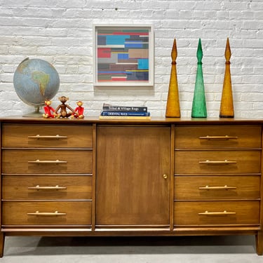 Solid WALNUT Mid Century MODERN Long CREDENZA / Dresser by Davis Cabinet Co., c. 1950's 