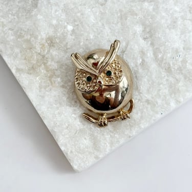 Vintage Gold Tone Green Rhinestone Rounded Owl Art Deco Brooch / Pin 
