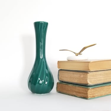 Vintage Dark Green Ceramic Bud Vase / Tall Swirled Accent Vase / Decorative Vintage Home Decor 
