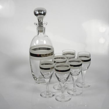 Vintage Mid Century decanter and matching glasses 