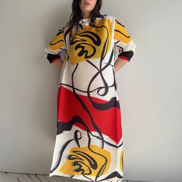 Abstract Pleated Dress (XL/1X)