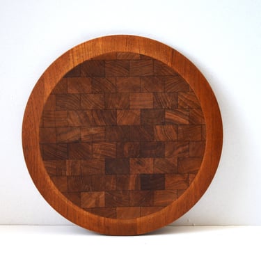 Vintage 12" Round Danish Modern Teak and Walnut End Grain Cutting Board Designed by Jens Quistgaard for Dansk IHQ 