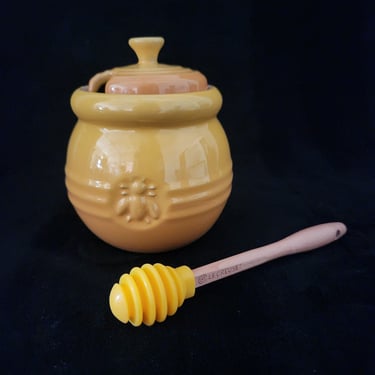 Le Creuset Honey Pot (New In Box)