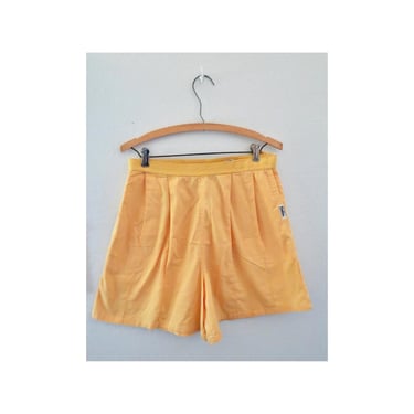 Vintage Yellow Shorts - 90s Light Butter Colored High Waisted Summer Short - Size Medium 