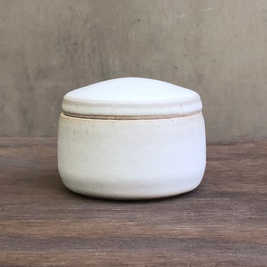Ceramic Salt Cellar with Lid - Matte "Stone" 