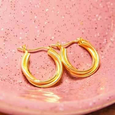 Vintage 14K Yellow Gold Spiral Wreath Hoop Earrings, Small Hollow Tube Hoops, Twist Around Hoops, Cute 585 Accessories, 17mm 