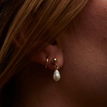 Crescioni Mini Perla Earrings