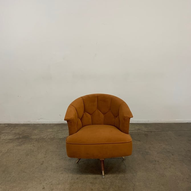 Mid-Century swivel lounge chair 