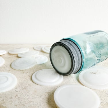 Porcelain White Glass Mason Screw On Jar Ring Lid Flat Lid Cap Milk Glass Ball Mason Jar Lid Milkglass Lid Atlas Jar Lid Canning Jar Insert 