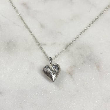 Sonja Fries | Sterling silver necklace with heart pendant and single diamond