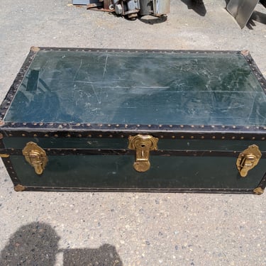 Vintage Green and Gold Trunk 26 x 12.5 x 20.25
