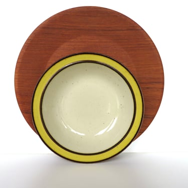 Vintage Rainbow Stoneware #269 Soup Bowl In Citron From Japan, Single Yellow Banded Mod Stoneware Bowls - 5 available 