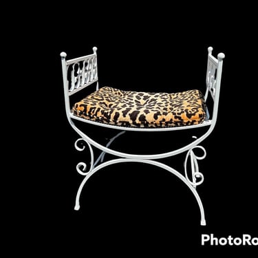 Pretty vintage Umanoff style bench with new cheetah cushion 