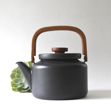 アラビア　Finella エナメルやかん Heikki Orvolaデザイン Heikki Orvola for ARABIA Finland Vintage Finella kettle