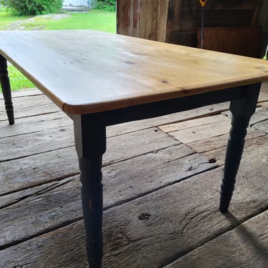 Rustic Farmhouse Table - Vintage Furniture 