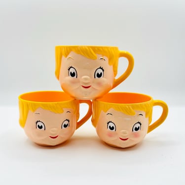 Campbell's Kid's Face Plastic Soup Vintage Mug by LeChalet