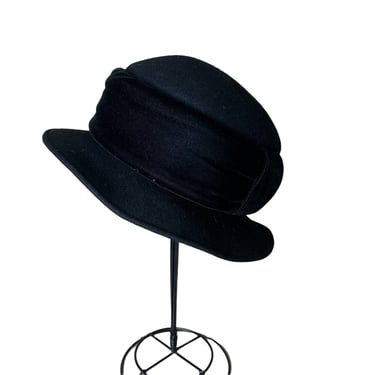 Vintage 90's Da-Me Black Italian Wool Bowler Hat with Velvet Band 