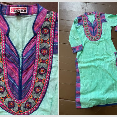 Gorgeous mint green cotton kurta with colorful embroidery, ladies XXS or childs L 40 