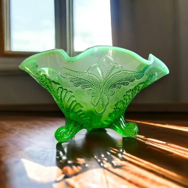 Antique Northwood Dugan Glass Palm & Scroll Opalescent Green Novelty Bowl 