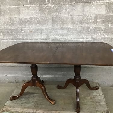 Vintage Mahogany Dining Table (Seattle)