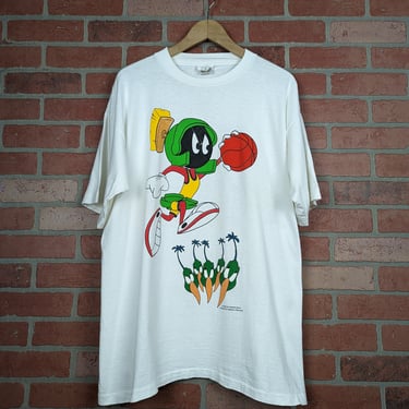 Vintage 90s Double Sided Marvin the Martian Basketball ORIGINAL Sports Tee - Large 