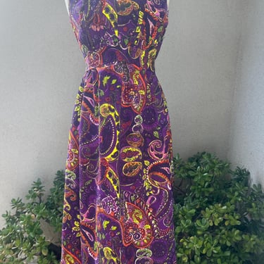 Vintage 70s mod maxi dress sleeveless purple paisley print empire waist Sz Small handmade 