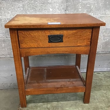 Oak Side Table (Seattle)