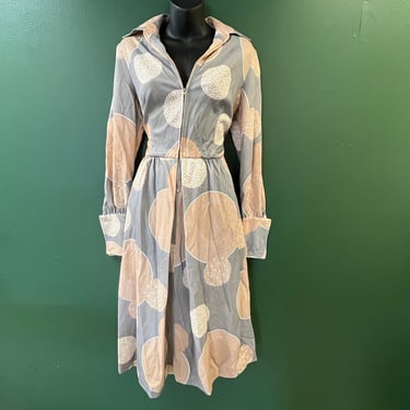 wide collar mod dress 1960s tan and gray bubble print medium 