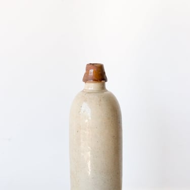 Chic Stoneware Bottle