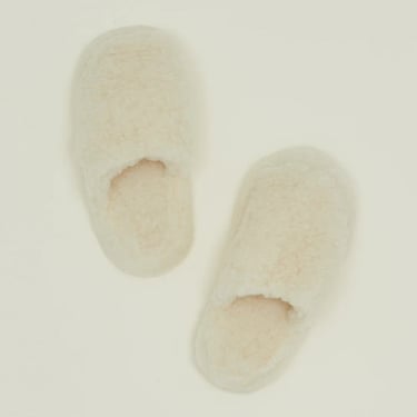 Fluffy Wool Slide Slippers - Natural