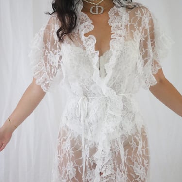 Vintage White Lace Frederick’s of Hollywood Peignoir Robe 