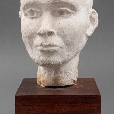 Modernist Female Head in Plaster on Base, Circa 20th Century