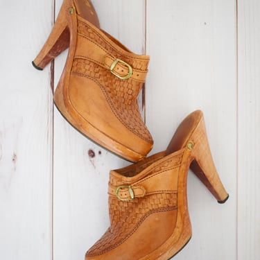 1970s High Heel Wood + Leather Clogs | US 8/8 1/2 | Vintage 70s Wooden Clogs | Mules | Platform Heels 