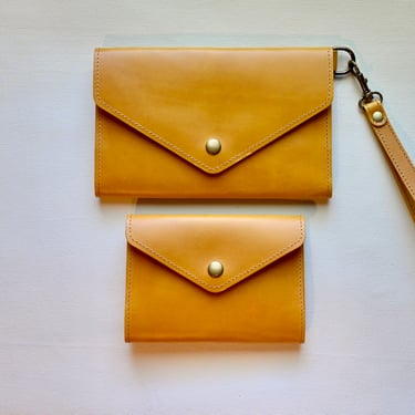 Lady Wallet and Envelope Wallet PRE-ORDER yellow