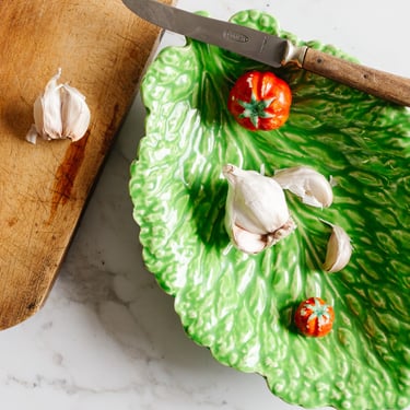 antique french sarreguemines majolica lettuce and tomato dish