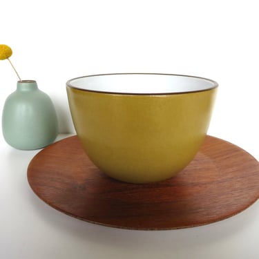 Vintage Heath Ceramics Deep Serving Bowl in Marigold And Opaque White, Modernist Yellow Serving Bowl By Edith Heath 