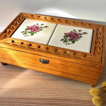 Vintage Blonde Pine Oak Carved Wooden Floral Rose Ceramic Tile Inlay Jewelry Tea Storage Trinket Box | Retro Stash Keepsake Gift Organizer 