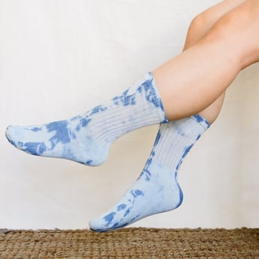 indigo tie dye organic cotton socks ~ dyed with natural indigo ~ 
