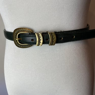 90’s dark green leather skinny belt 1980’s 1990’s etched buckle  sized S/M 
