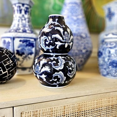 Blue & White Floral Chinoiserie Double Gourd Vase 