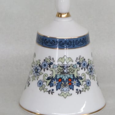 Royal Doulton Danbury Mint Bone China Floral Bell Made in England 3242B
