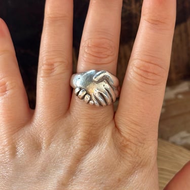 SILVER HAND SHAKE Sterling Ring | Two Shaking Hands | Vintage Thick Chunky Sterling Silver Jewelry | Size 7 1/4 