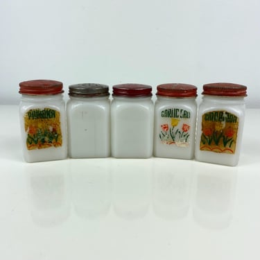 Vintage 1940s McKee milk glass spice container random set of 5, retro look, red lid tops, sunburst pattern, Old Spice Jars 