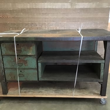 Heavy Duty Work Table (Tacoma)