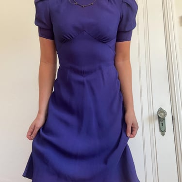 Vintage 1940s Purple Bias Cut Crepe Necklace Dress Short Sleeve XS Small by TimeBa