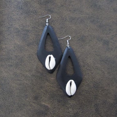 Large black wooden and cowrie shell earrings 